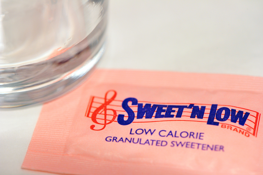 Photograph of a packet of Sweet'N Low. The product contains saccharin, which at one time was on the Proposition 65 list, based on studies of rats fed very high doses. Saccharin was later taken off the list after decades of research showed it didn't pose a cancer risk in people.